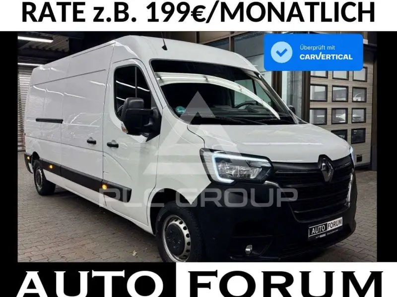 2022 Renault Master
