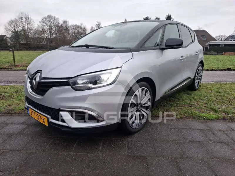 2022 Renault Scenic