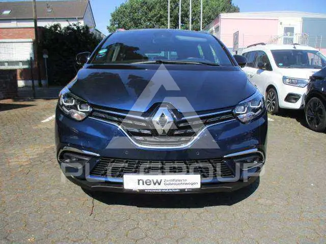 2022 Renault Scenic