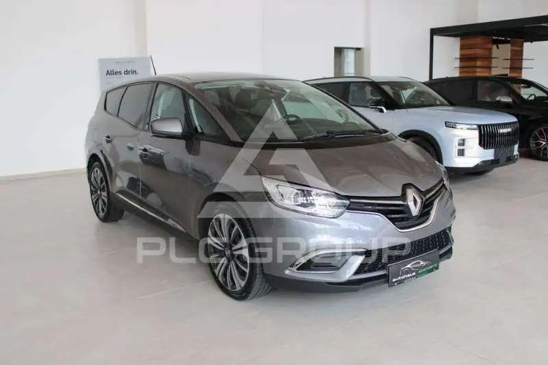 2022 Renault Scenic