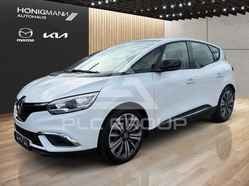 2022 Renault Scenic