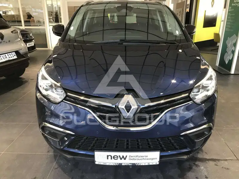 2022 Renault Grand Scenic