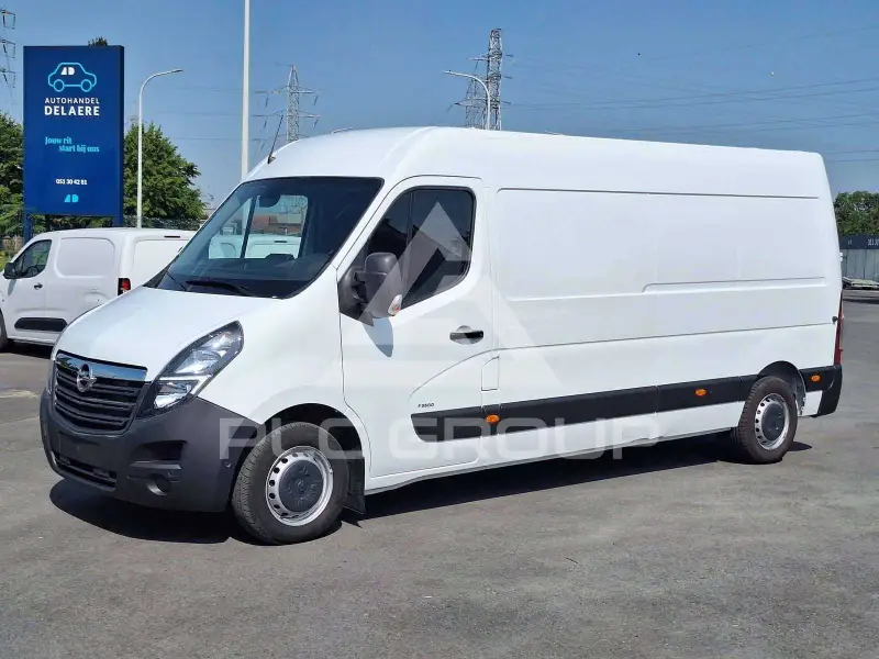 2022 Opel Movano