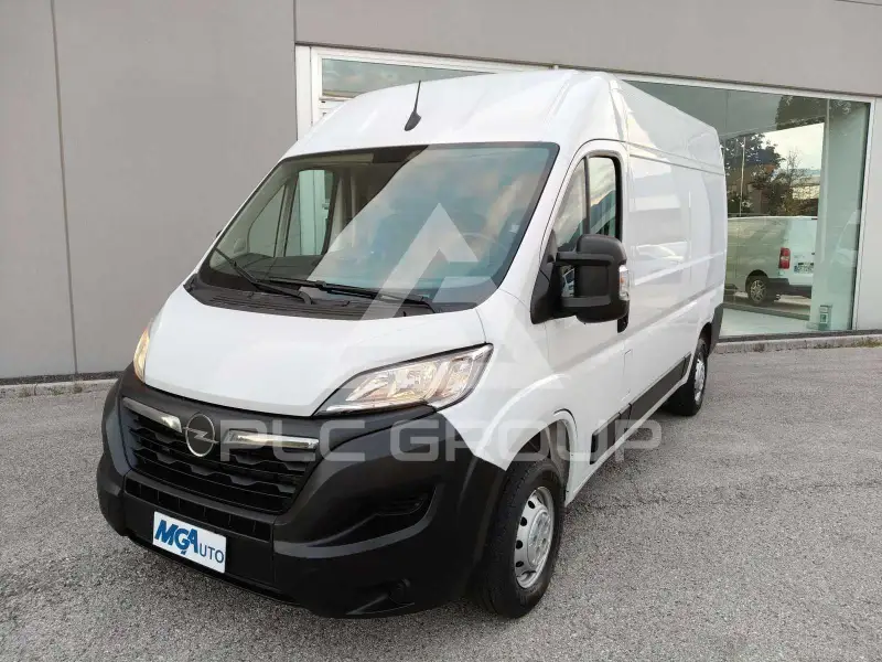 2022 Opel Movano