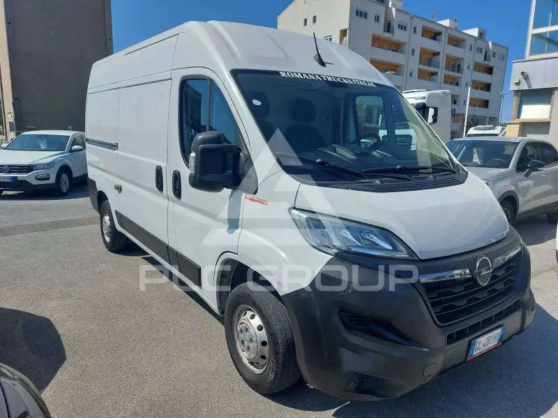 2022 Opel Movano
