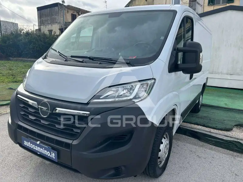 2022 Opel Movano