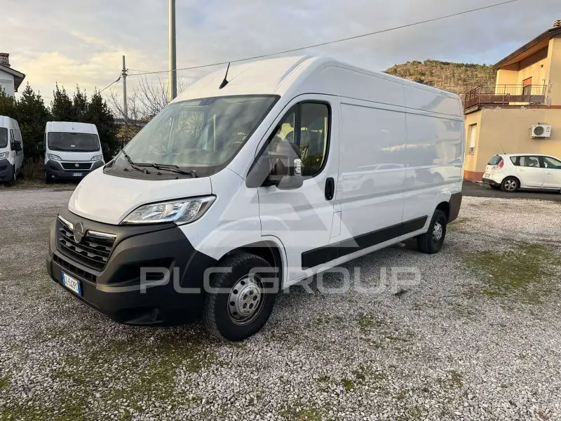 2022 Opel Movano