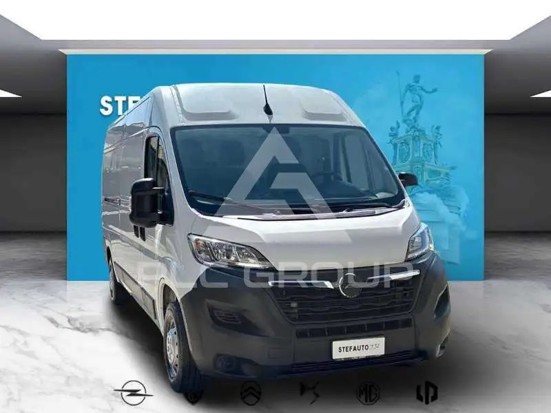 2022 Opel Movano
