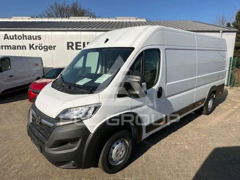 2022 Opel Movano
