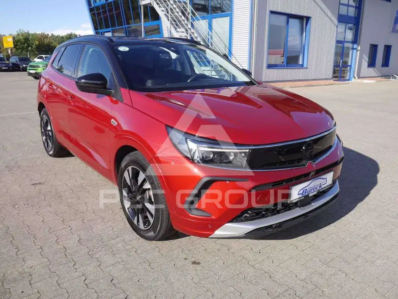 2022 Opel GrandlandX