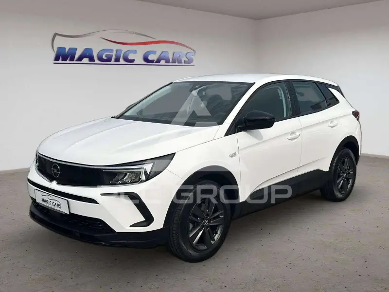 2022 Opel GrandlandX