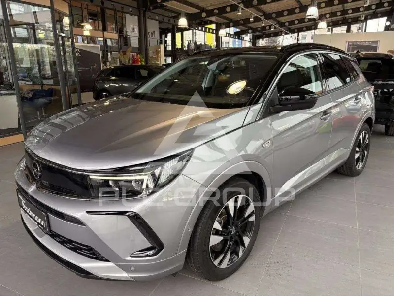 2022 Opel GrandlandX