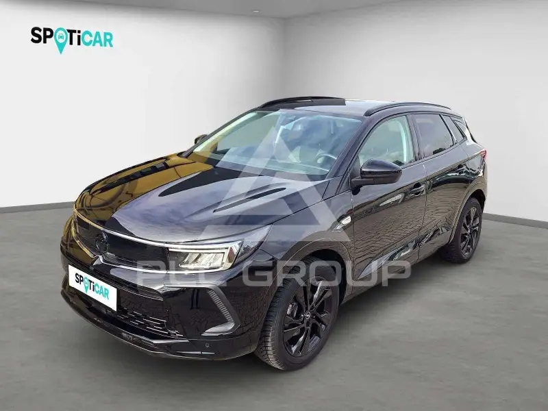 2022 Opel GrandlandX
