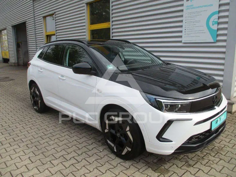 2022 Opel GrandlandX