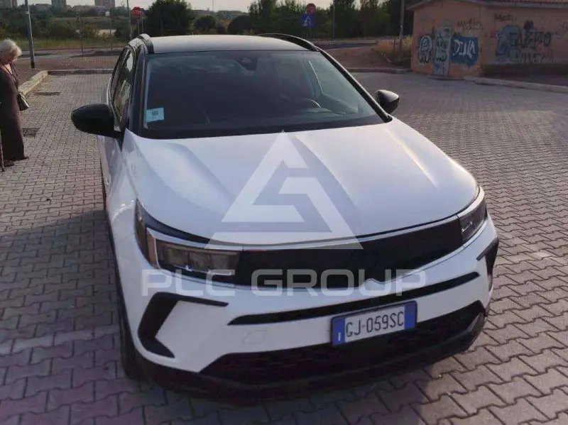 2022 Opel GrandlandX