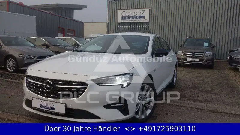 2022 Opel Insignia