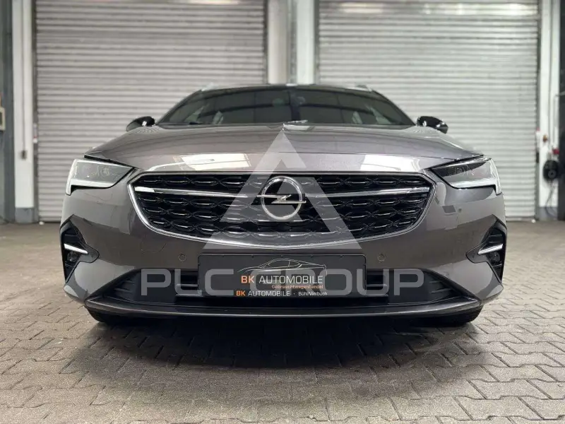 2022 Opel Insignia