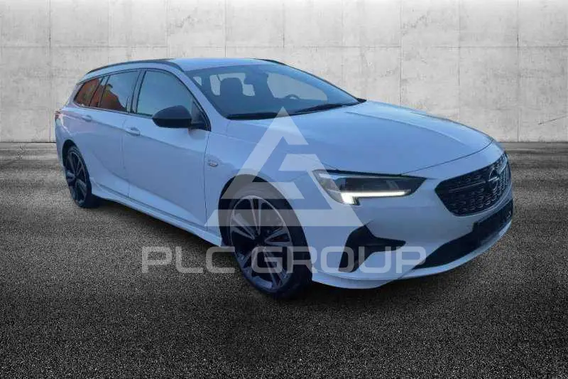 2022 Opel Insignia