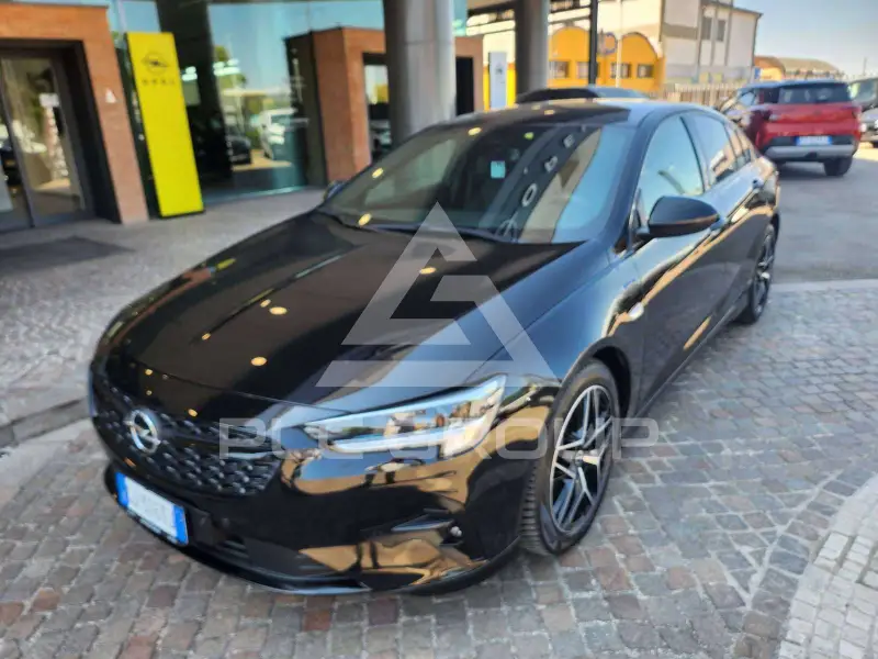 2022 Opel Insignia