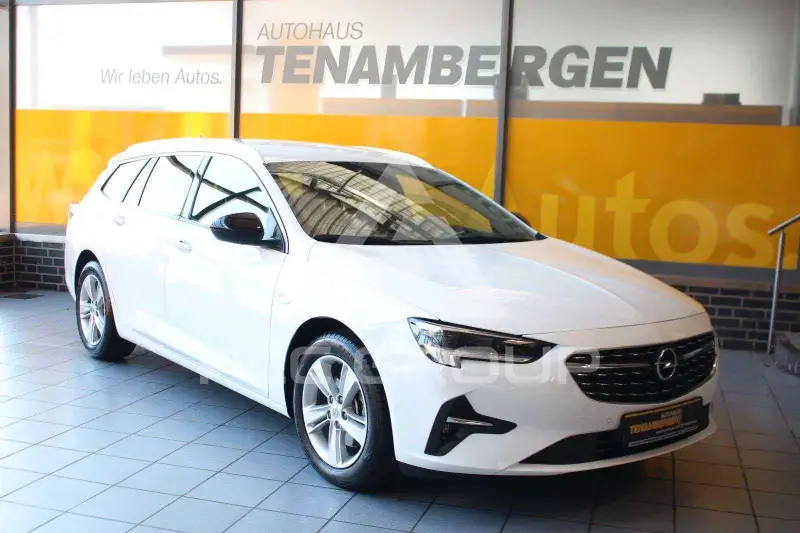 2022 Opel Insignia