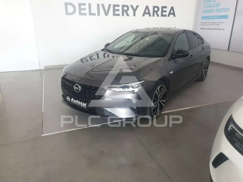 2022 Opel Insignia
