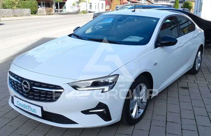 2022 Opel Insignia