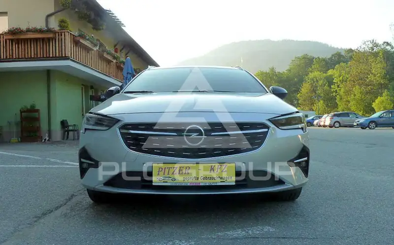2022 Opel Insignia