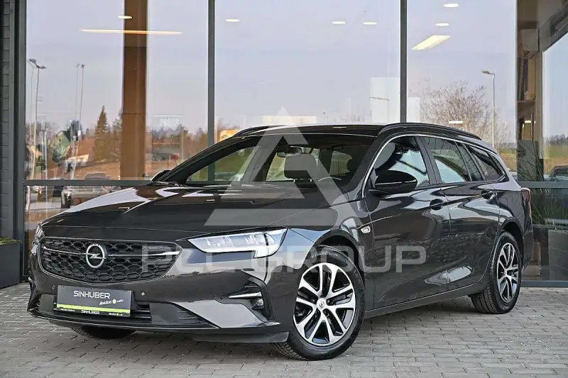 2022 Opel Insignia