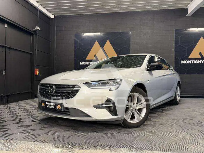 2022 Opel Insignia