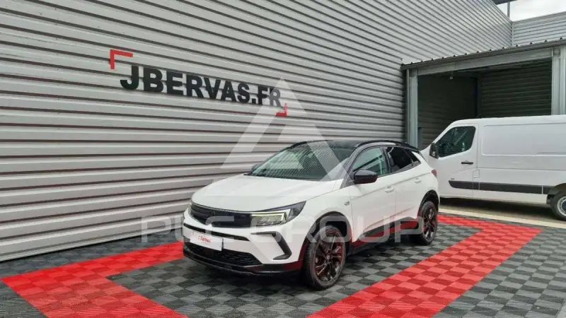 2022 Opel GrandlandX