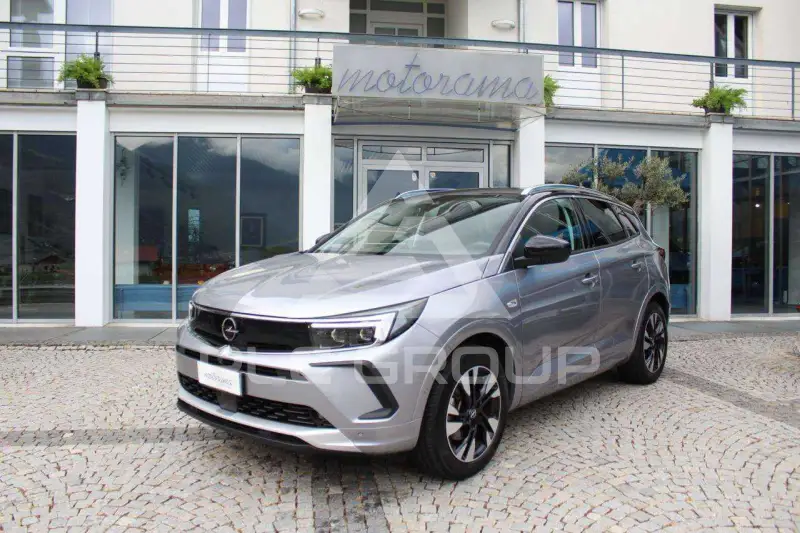 2022 Opel GrandlandX
