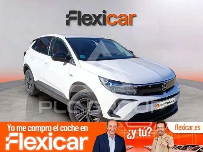2022 Opel GrandlandX