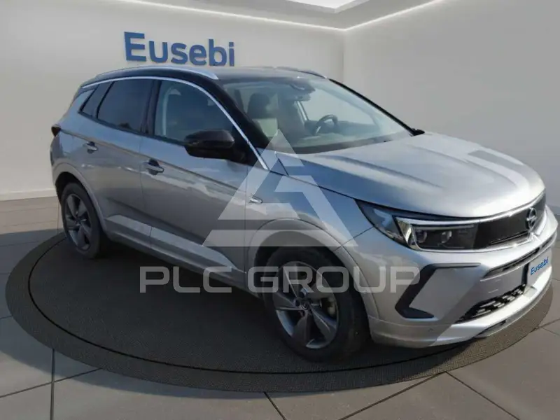 2022 Opel GrandlandX
