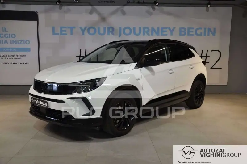 2022 Opel GrandlandX