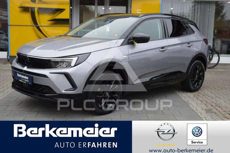 2022 Opel GrandlandX