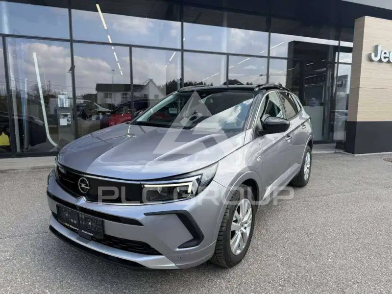 2022 Opel GrandlandX