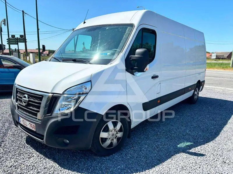 2023 Nissan Interstar