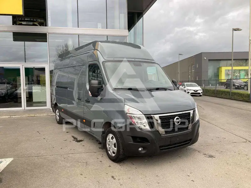 2023 Nissan Interstar