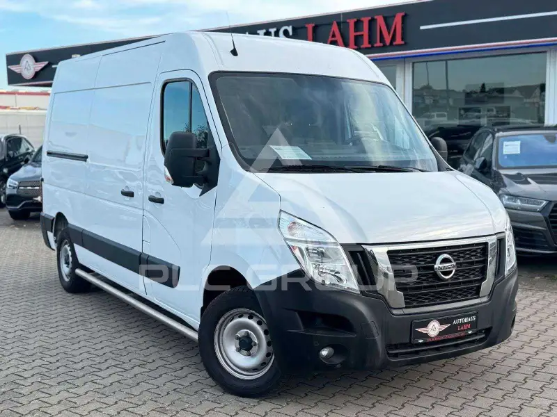 2023 Nissan Interstar