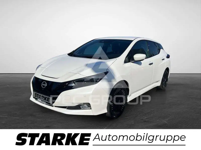 2023 Nissan LEAF