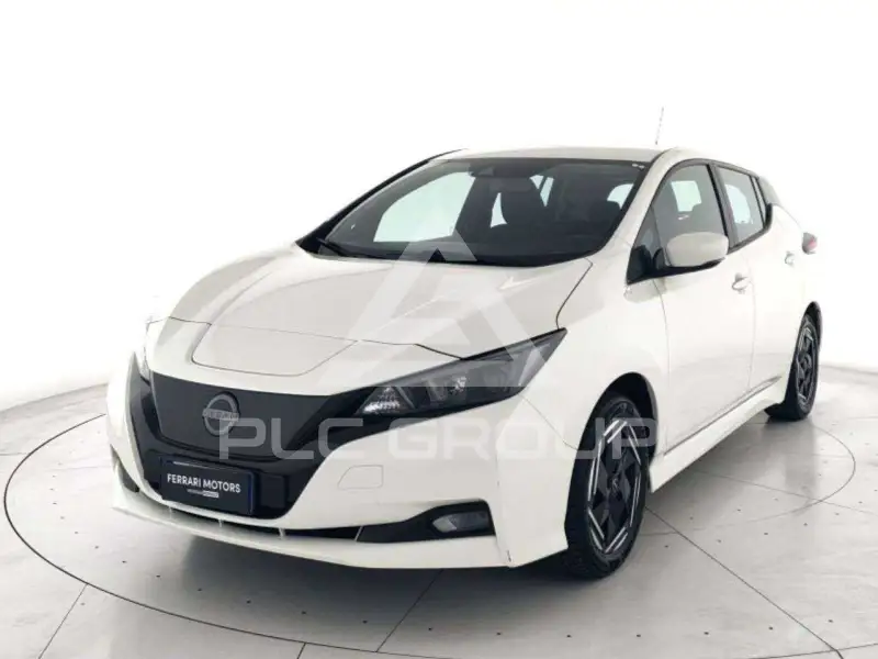 2023 Nissan LEAF