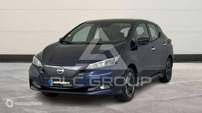 2023 Nissan LEAF