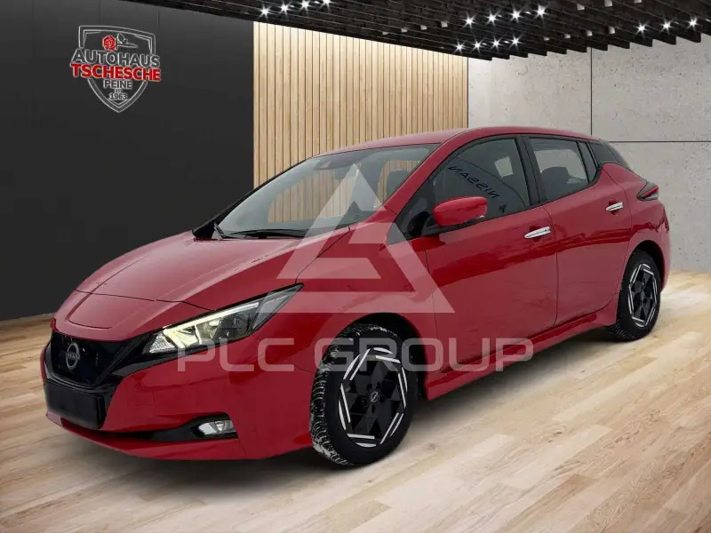 2023 Nissan LEAF