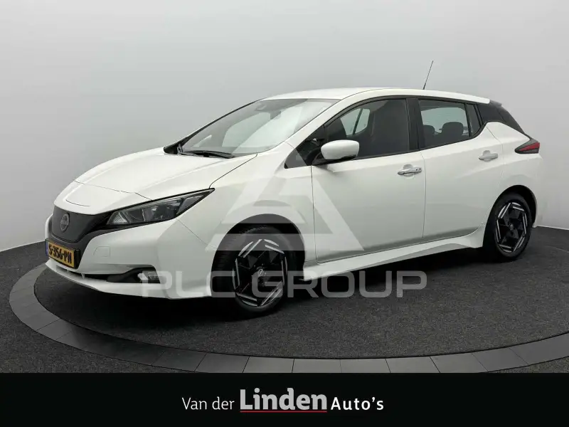 2023 Nissan LEAF