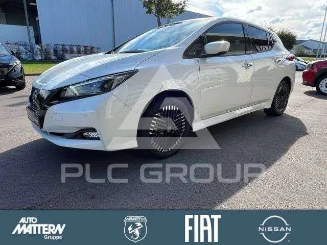 2023 Nissan LEAF