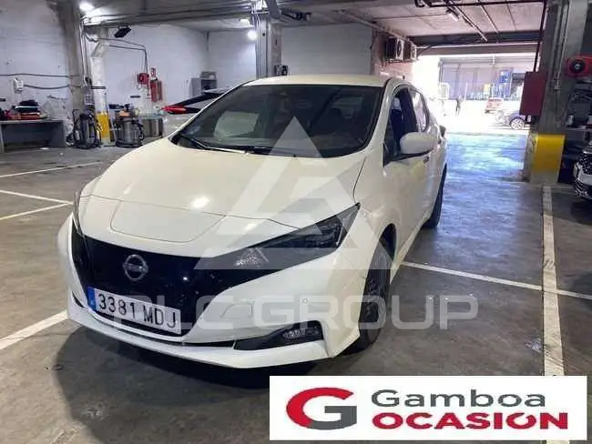 2023 Nissan LEAF