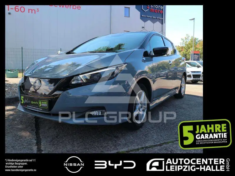 2023 Nissan LEAF