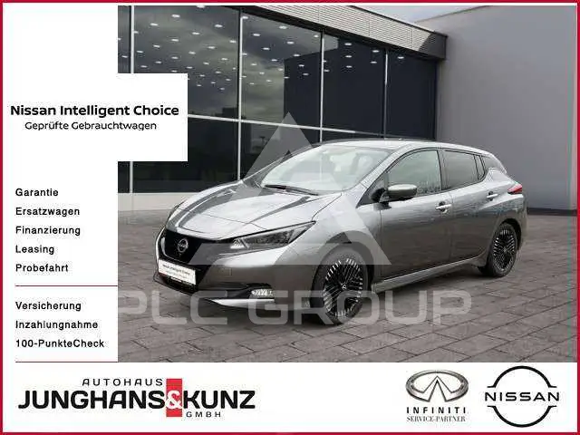 2023 Nissan LEAF
