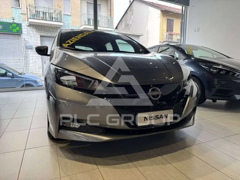 2023 Nissan LEAF