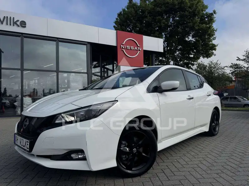 2023 Nissan LEAF